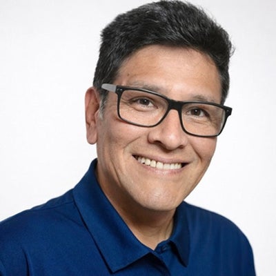 Carlos Pacheco headshot